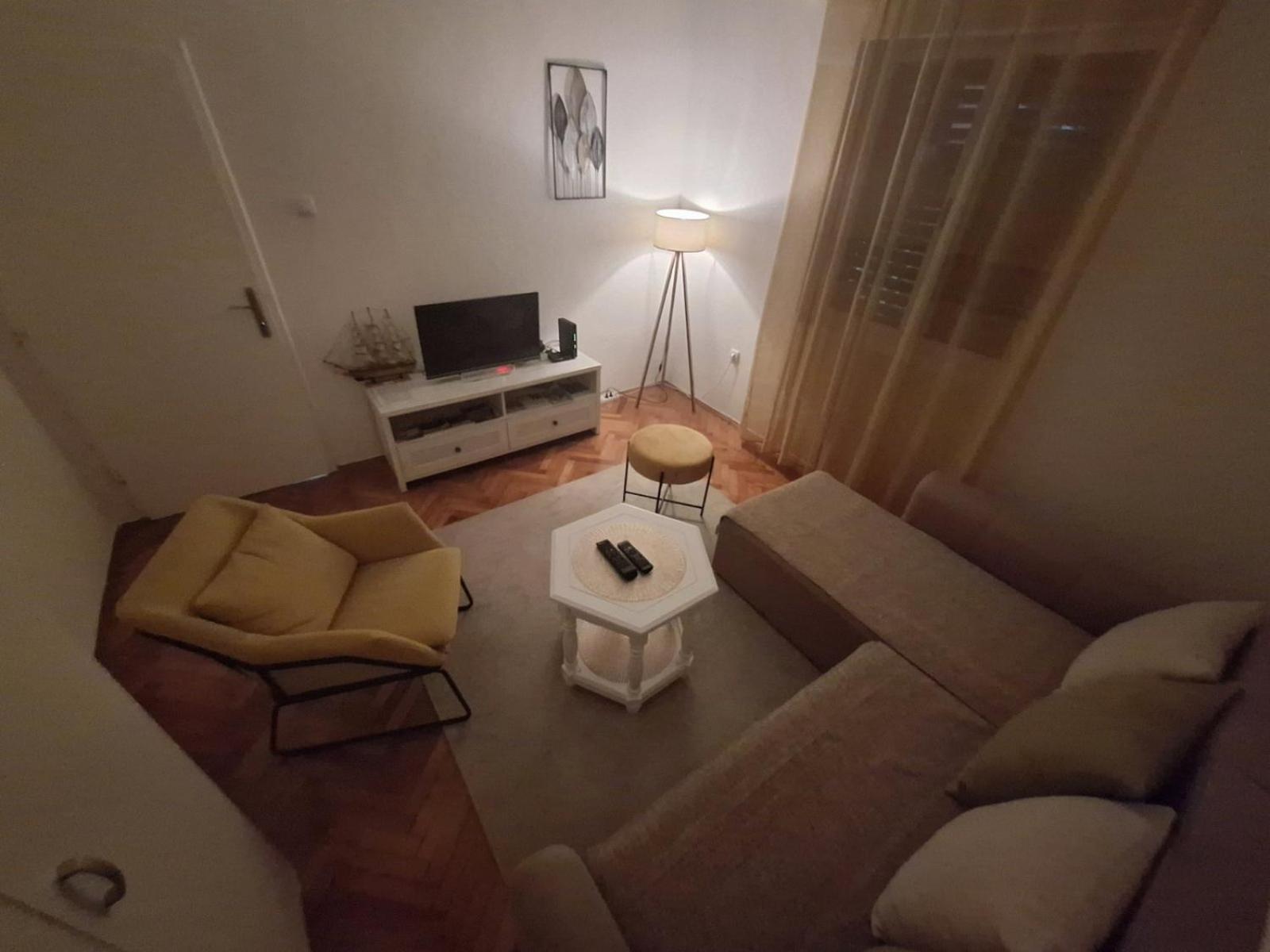 Red House Apartment 科托尔 外观 照片