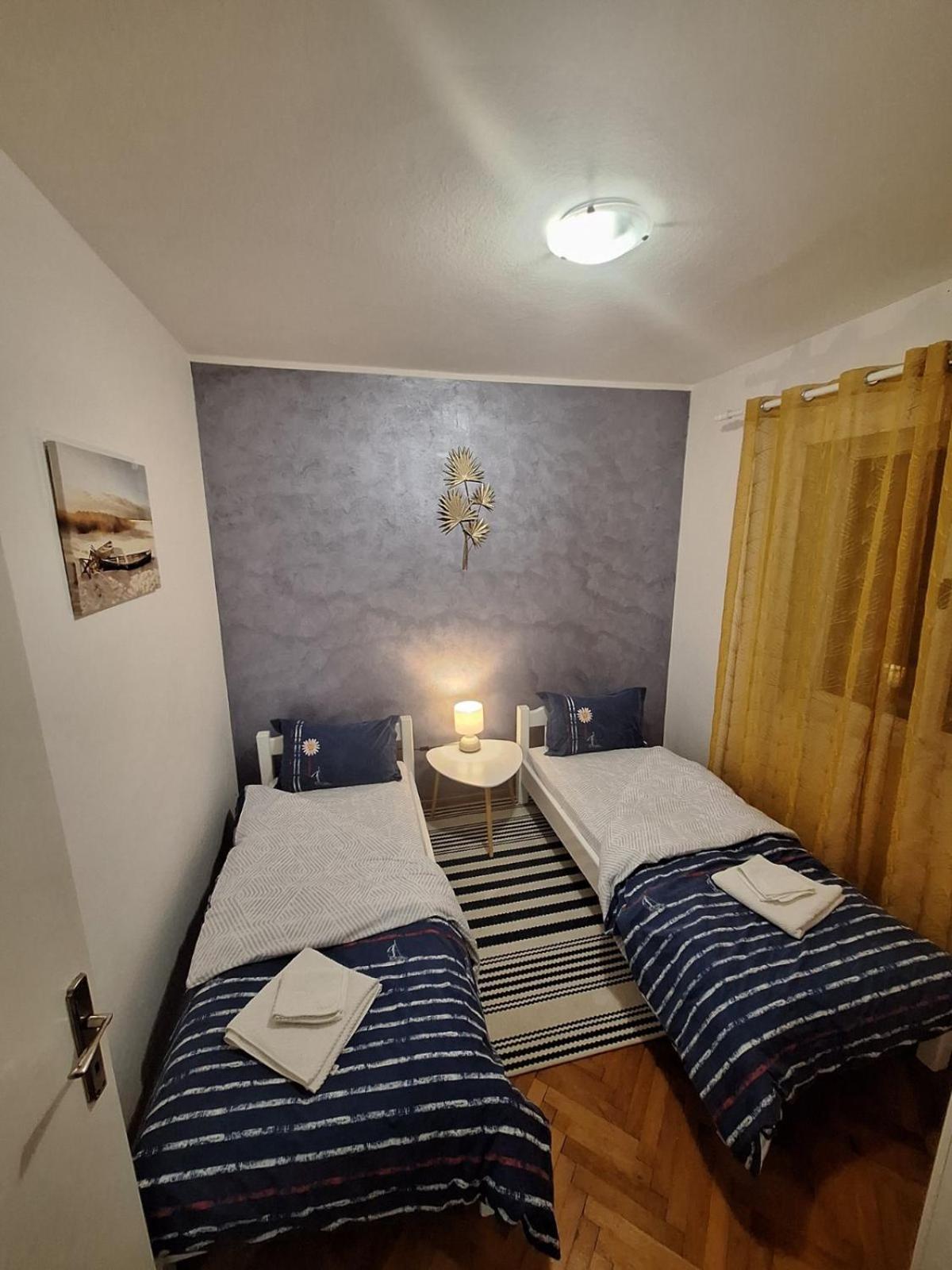 Red House Apartment 科托尔 外观 照片