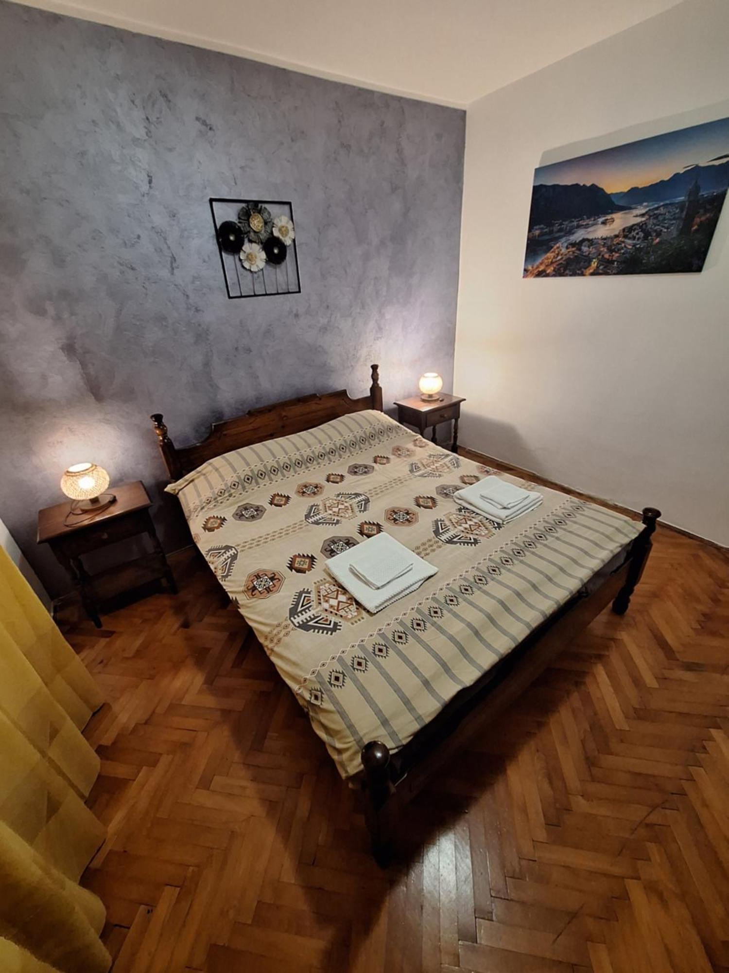 Red House Apartment 科托尔 外观 照片