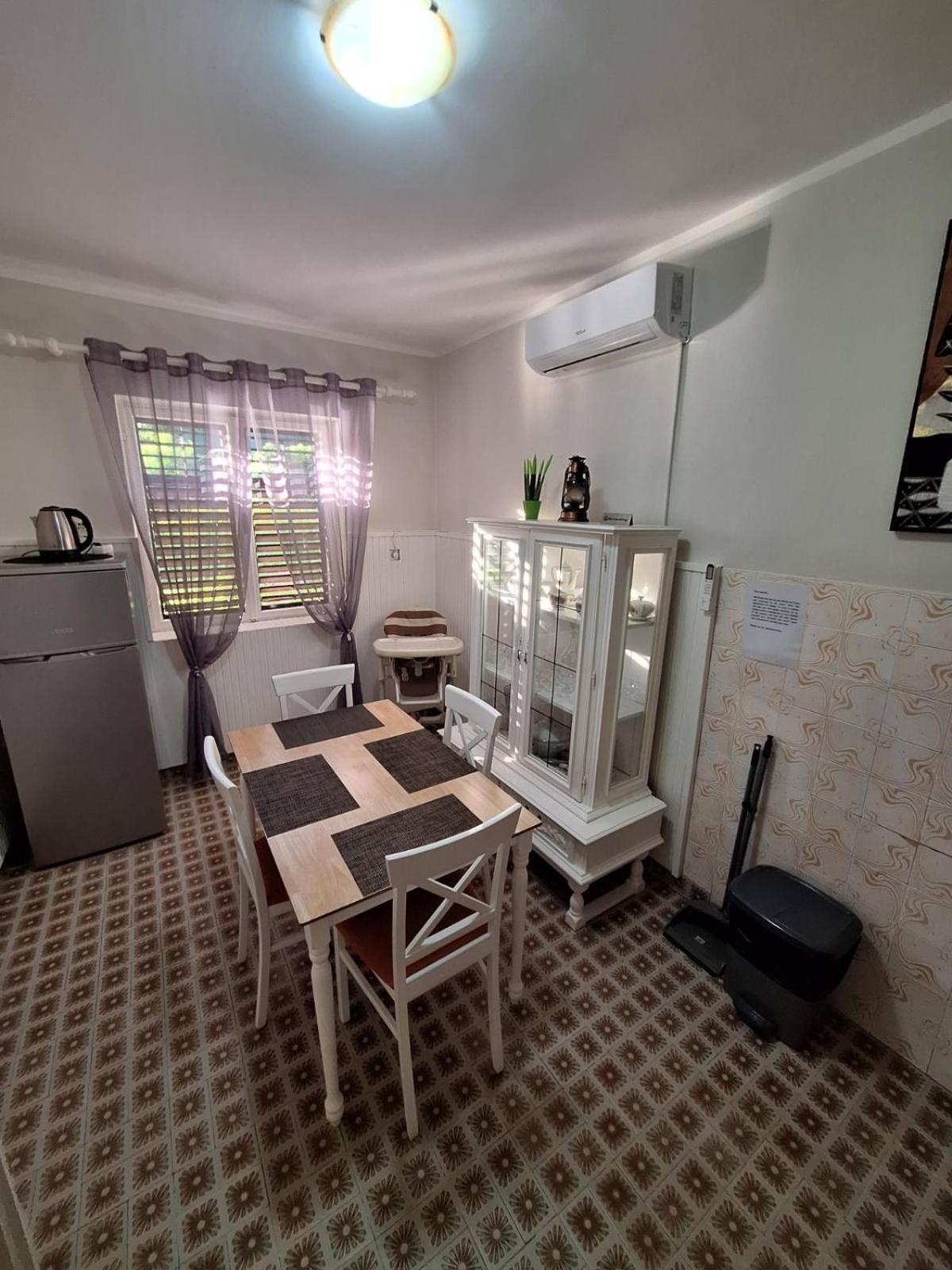 Red House Apartment 科托尔 外观 照片