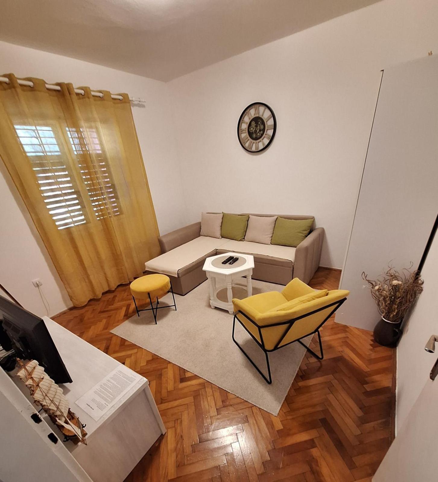 Red House Apartment 科托尔 外观 照片